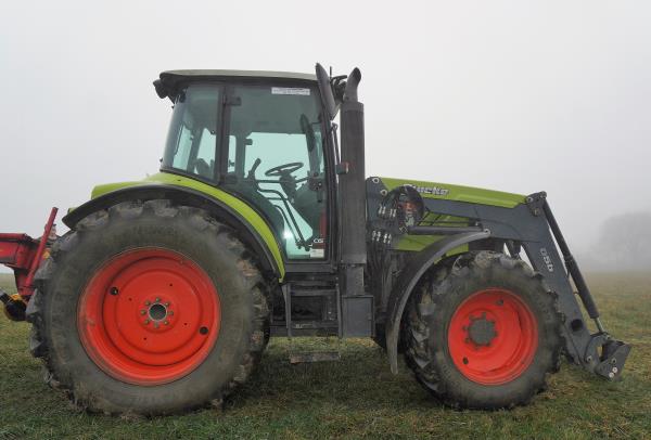 Traktor - Claas - Arion 430, 2011, ca 3.900 timmar, med Ålö Q56 frontlastare